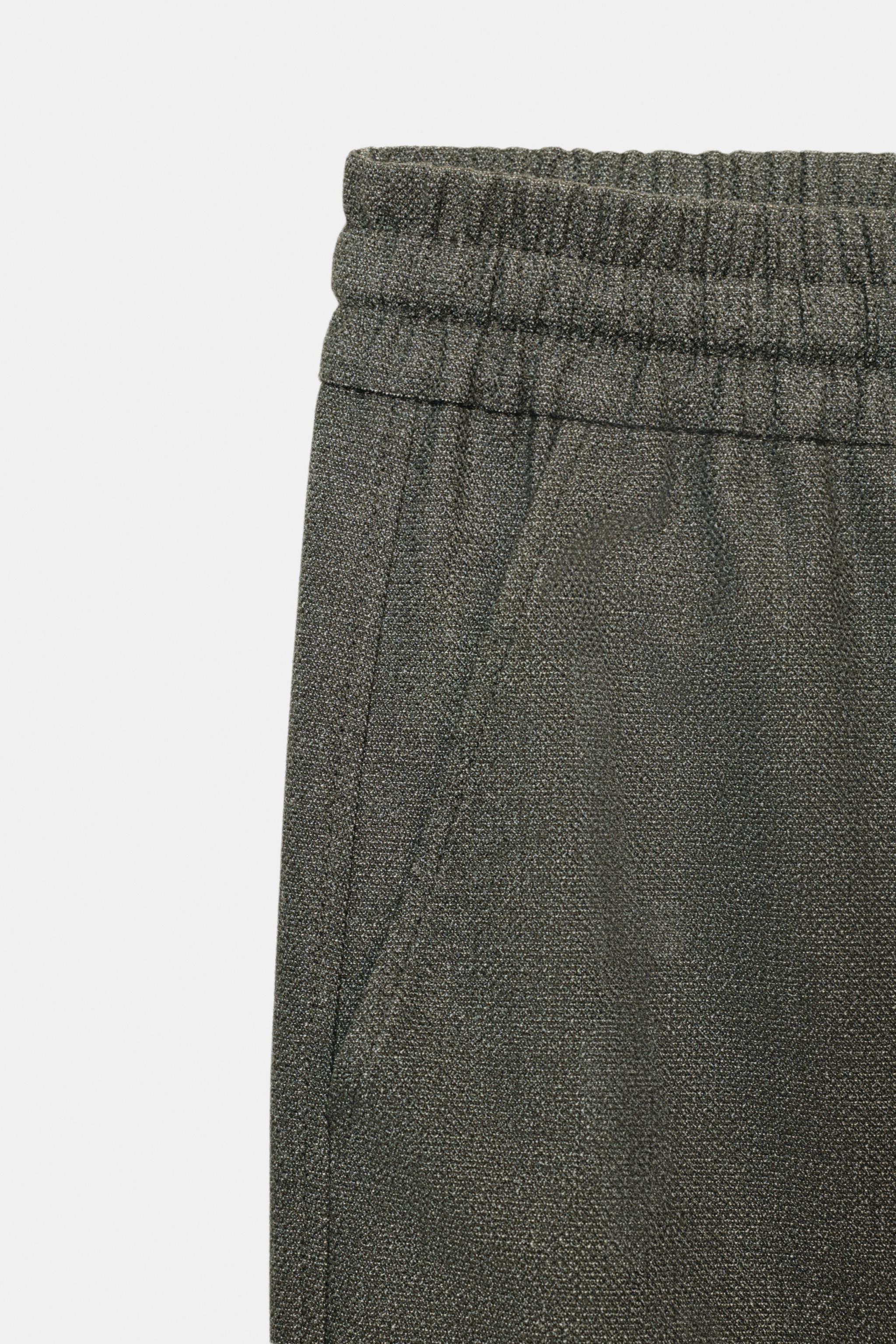 JOGGER PANTS WITH ELASTIC CUFFS